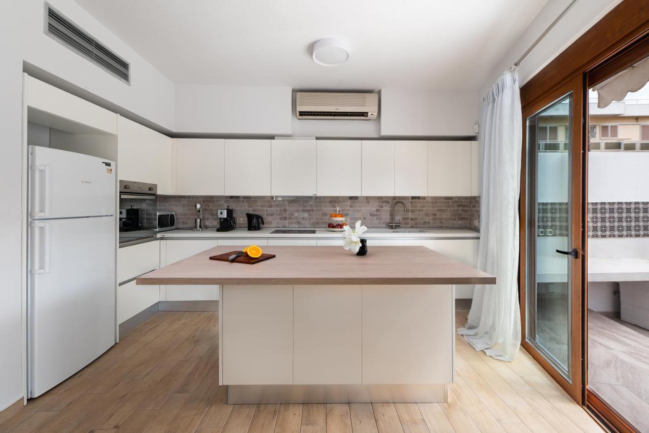 Ritas Modern In-City House Rhodes City Zewnętrze zdjęcie